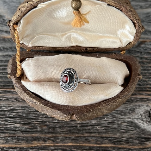 ❤️VTG Silver Marcasites/Garnet Stone Ring - Picture 5 of 11